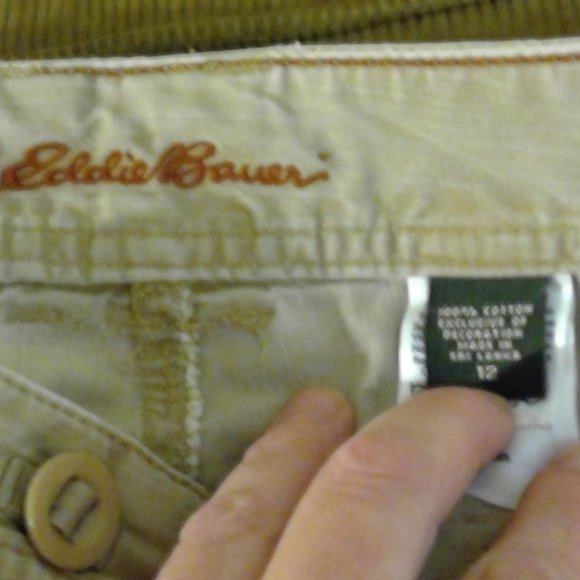Eddie Bauer Capris - Picture 2 of 4